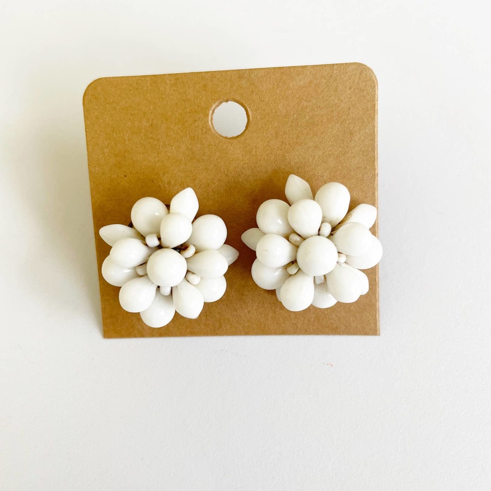 Vintage White Beaded Flower Post Earrings